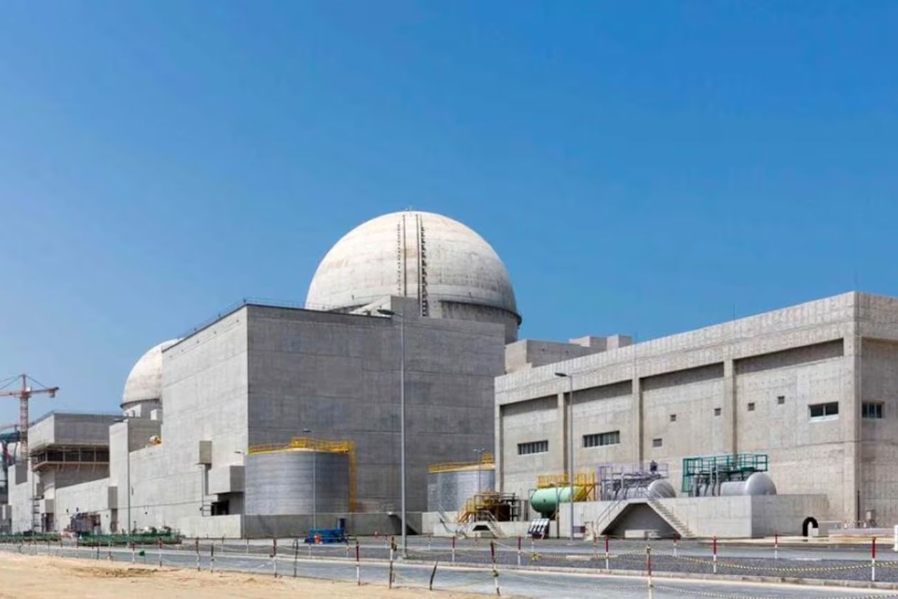 Emiratos Árabes Unidos denunció un ataque con drones cerca de una planta nuclear