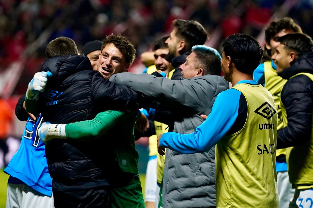 Belgrano le ganó a Argentinos en los penales y está en la final del Apertura.