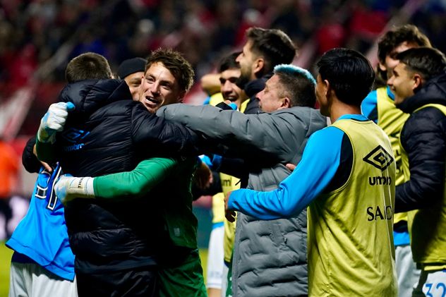 Belgrano le ganó a Argentinos en los penales y está en la final del Apertura.