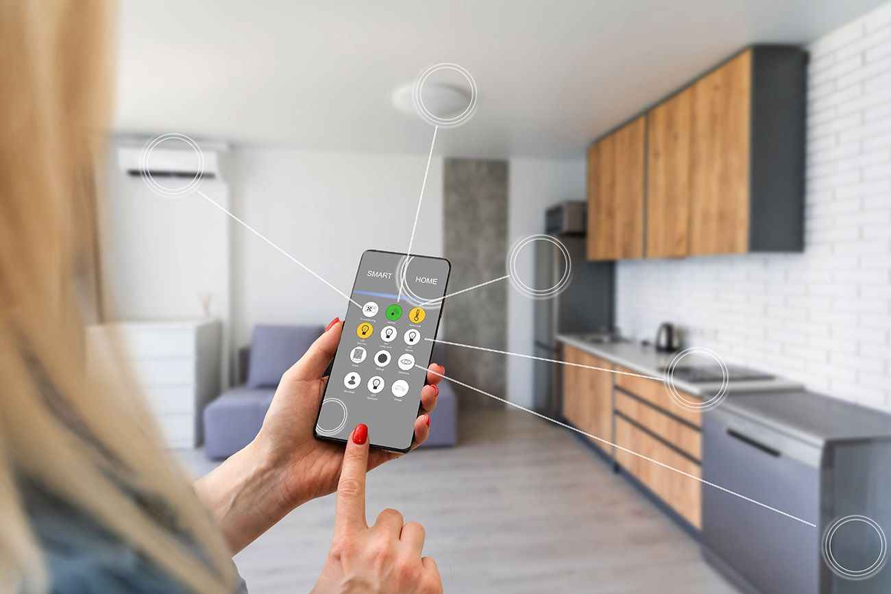 La tecnología ya no es un capricho, sino parte de la estructura de la vivienda que conviene pensar desde la configuración del plano original.
