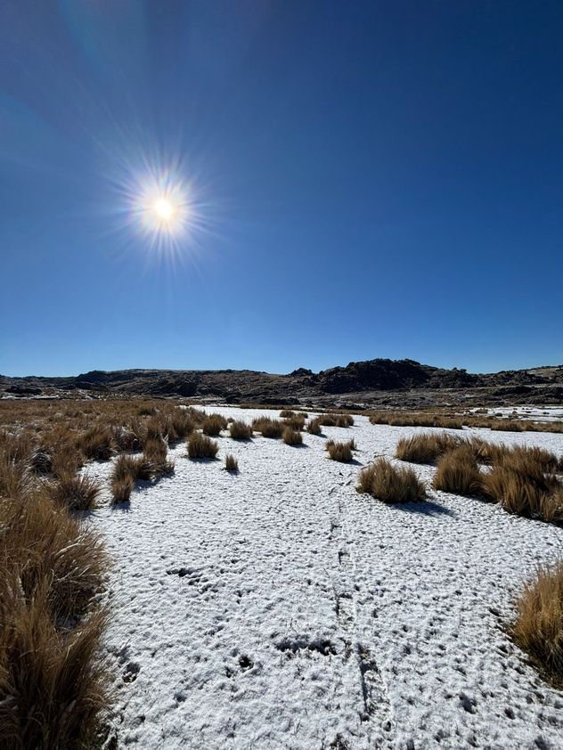 Así amaneció el refugio Los Soles, en el Cerro Champaquí.