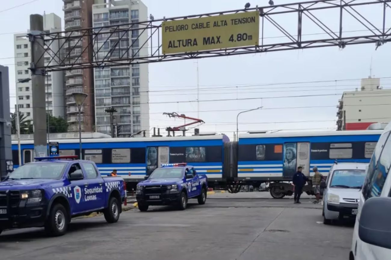 Buenos Aires: una pareja murió arrollada por el tren Roca en Lomas de Zamora e investigan qué pasó. (Gentileza TN)