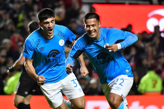Belgrano empató 1-1 a los 49 minutos del complemento, con un gol de "Uvita" Fernández.