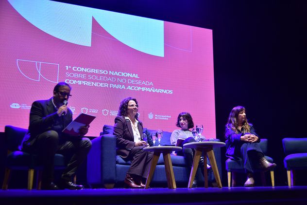  Primer día del Congreso de la Soledad no Deseada en la Sala Mayor de la Universidad Provincial de Córdoba
(Pedro Castillo / La Voz)