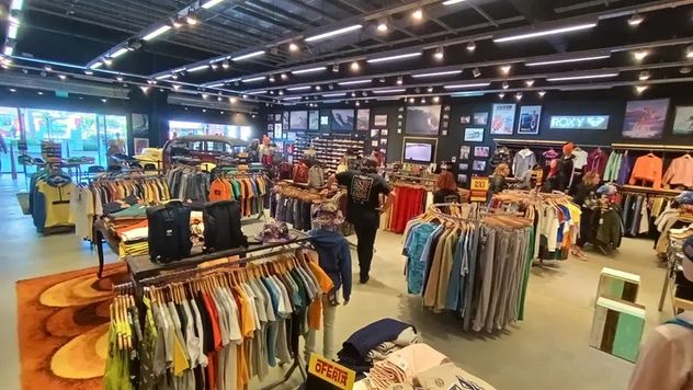 El outlet de Buenos Aires que vende marcas internacionales con grandes descuentos.
