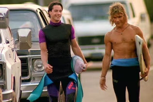 Punto límite, una película de la directora Katherine Bigelow que marcó historia e impulsó las carreras de Keanu Reeves y Patrick Swayze.