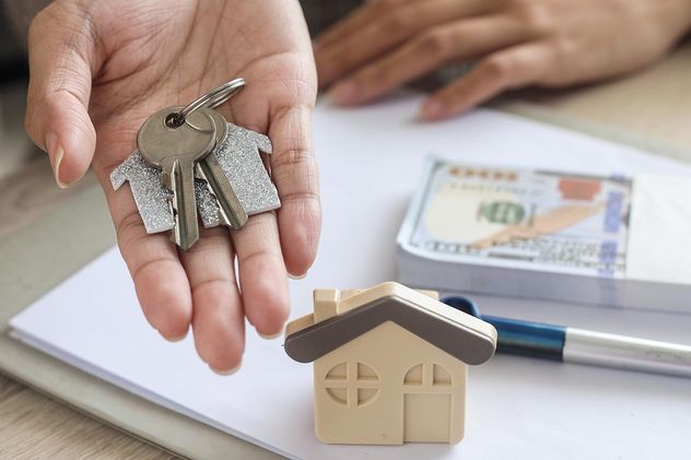 La evolución del mercado dependerá, principalmente, de la estabilidad
macroeconómica, la evolución de las tasas y la capacidad del sistema financiero de ampliar la oferta de crédito.