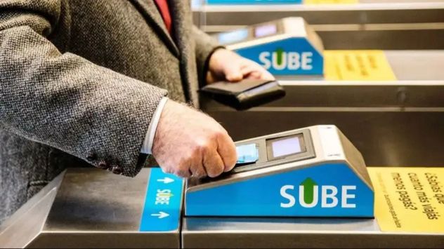 Jubilados, pensionados y retirados de las Fuerzas Armadas y de Seguridad pueden acceder a viajes gratuitos en el subte porteño si cumplen con ciertos requisitos.