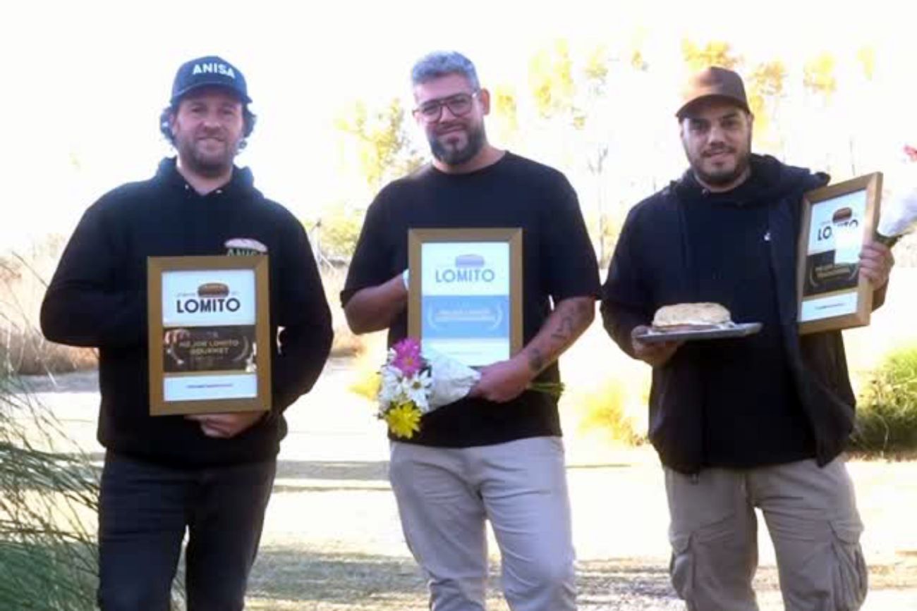Los ganadores de la jornada fueron Anisa (entre panes), H.G Lomo y The Black. 