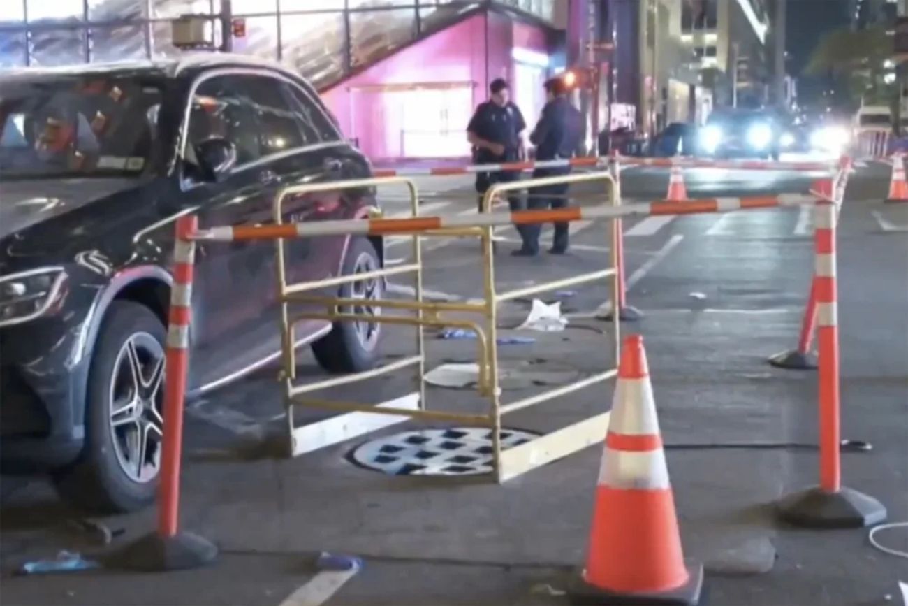 Nueva York: una mujer murió tras caer en una alcantarilla abierta en pleno Manhattan.(NBC News)