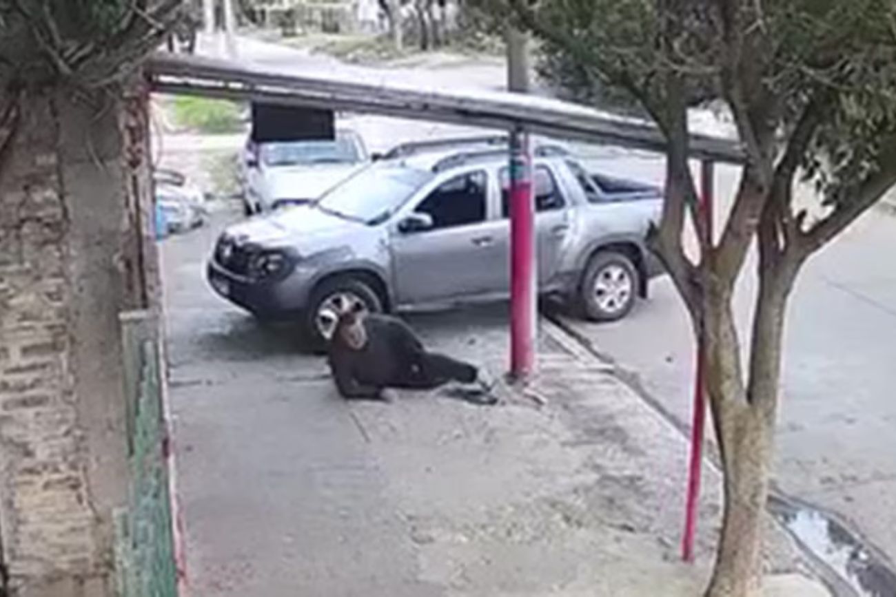 La Matanza: un chofer de aplicación resistió el robo de su camioneta y terminó baleado