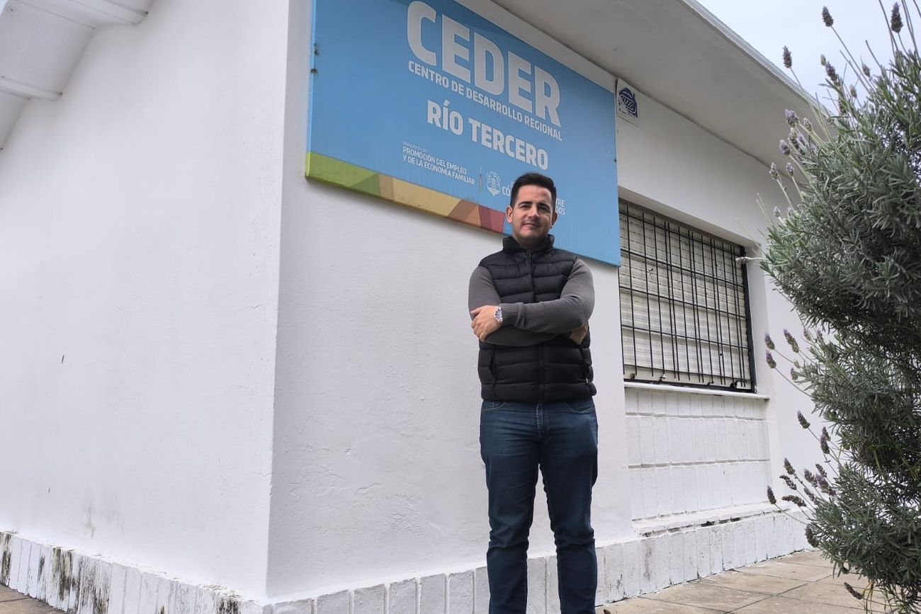 Santiago Zanotti, a cargo del Ceder en Río Tercero. La institución provincial dicta cursos gratuitos en variados oficios. 