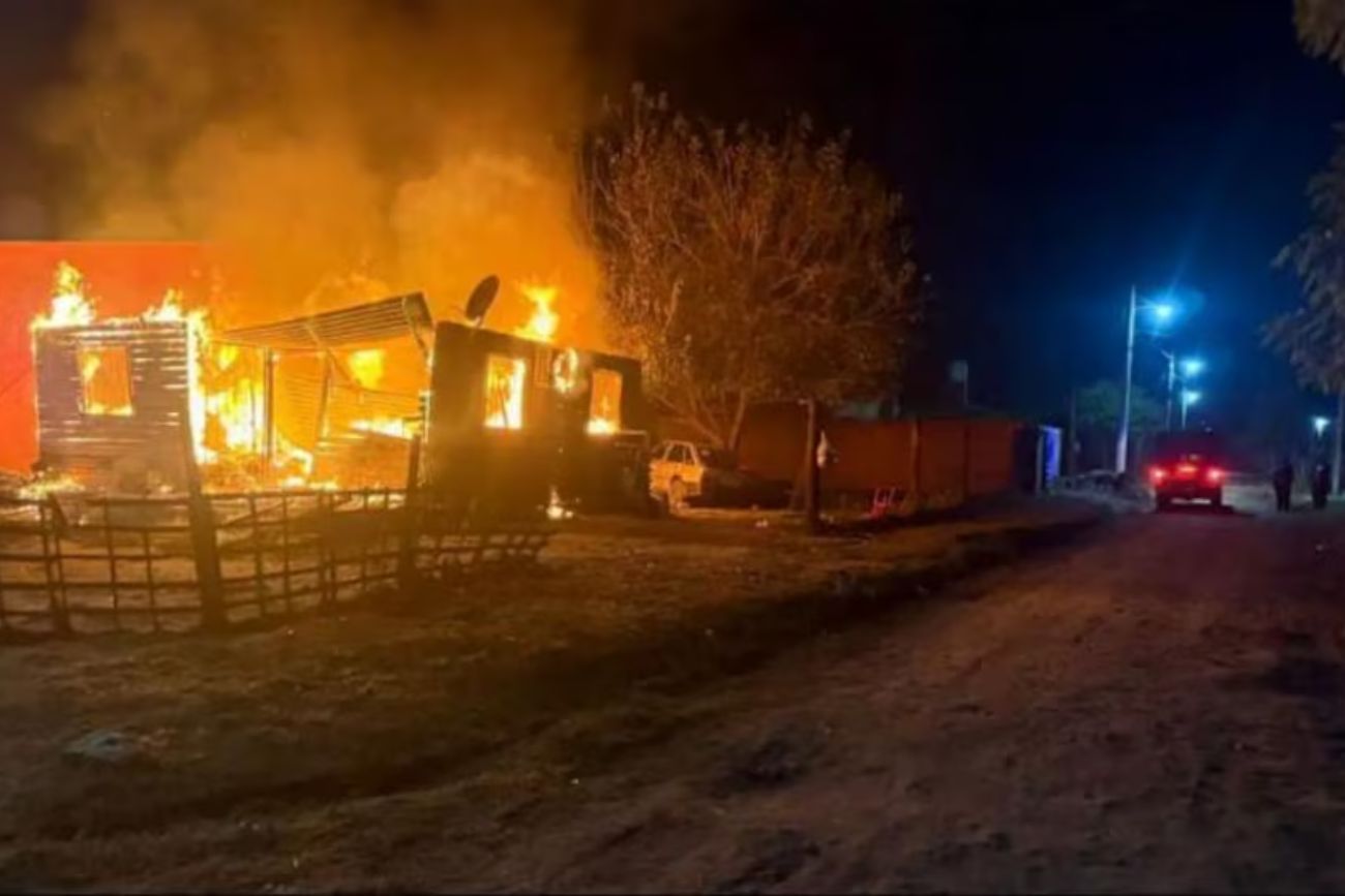 Tucumán: un niño de 5 años murió al incendiarse su casa de madera