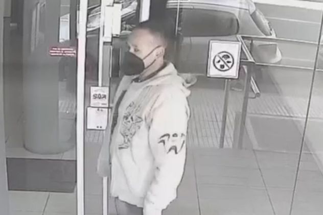 La banda de "Los Escaladores": trepan por las rejas a los balcones y se meten a robar en los departamentos.
