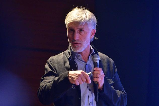 Mario Aguilar Benítez en la Jornada Coyuntura y Agro en el Auditorio de La Voz. (José Gabriel Hernández/La Voz)