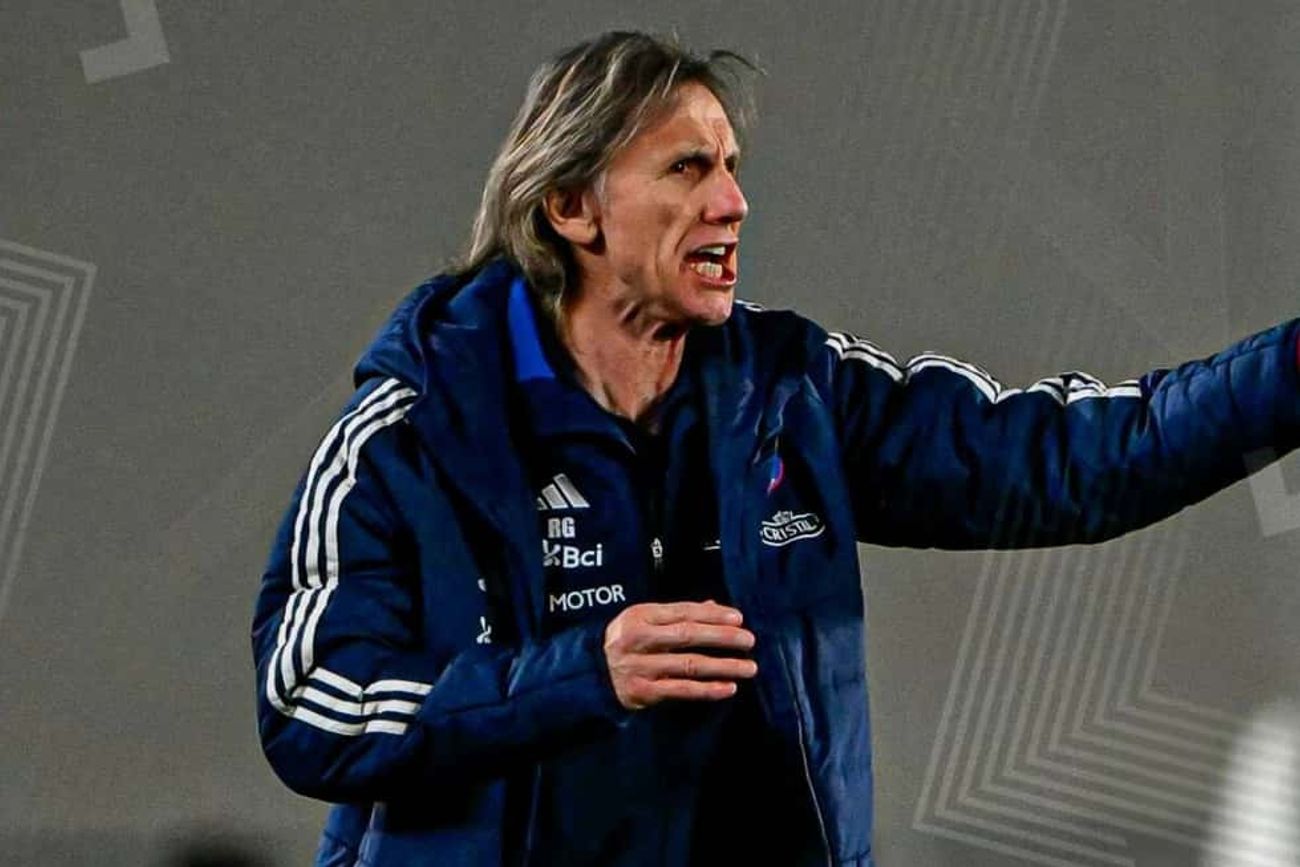 Ricardo Gareca. Talleres lo fue a buscar hace un tiempo. Ahora está desocupado. El plantel vuelve a entrenar el 11 de junio.