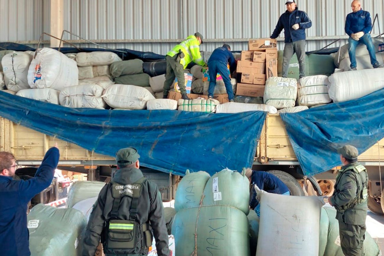 Córdoba: descubrieron que contrandeaban ropa por $ 1.500 millones
