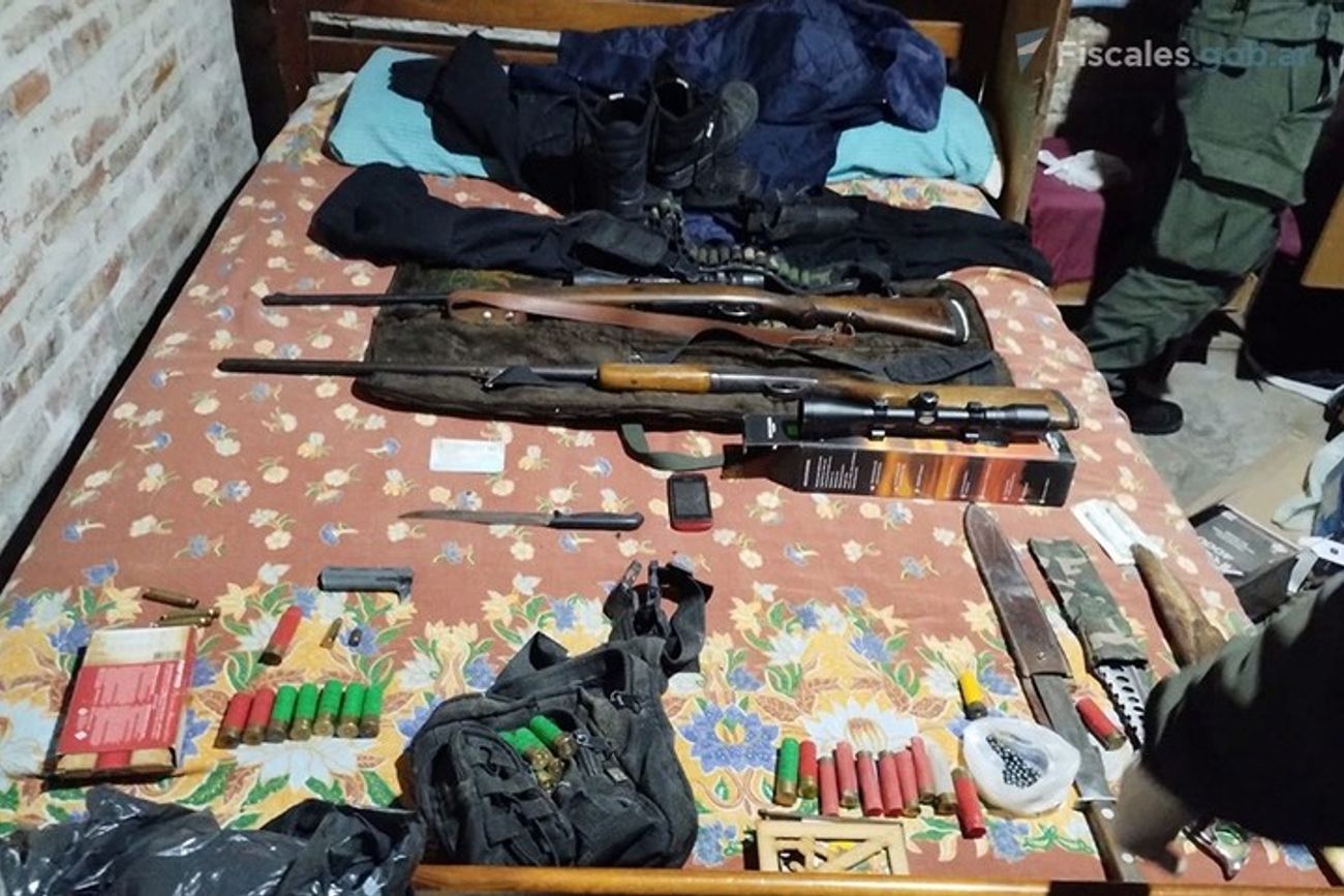 Armas secuestradas en los allanamientos aplicados a esta banda. (Clarín)
