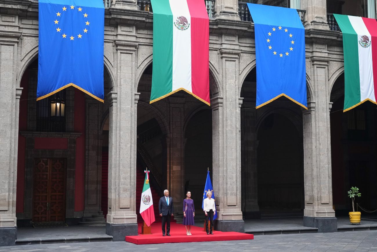 México y la Unión Europea sellaron un acuerdo comercial. (Foto AP / Eduardo Verdugo)