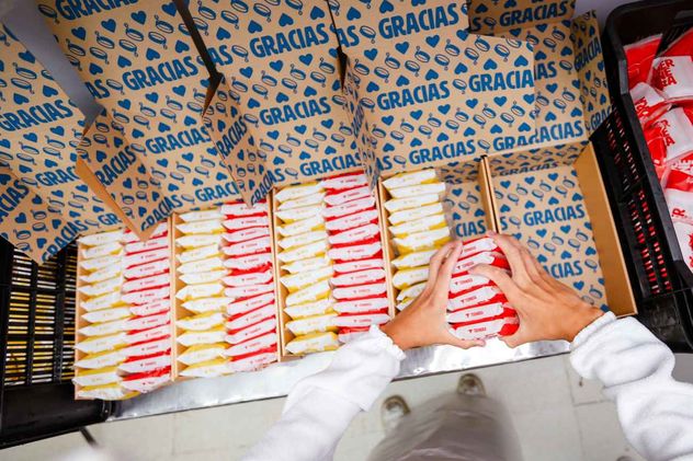 El mercado de alimentos naturales para mascotas comienza a crecer en Argentina impulsado por consumidores que buscan alternativas con menos procesamiento.