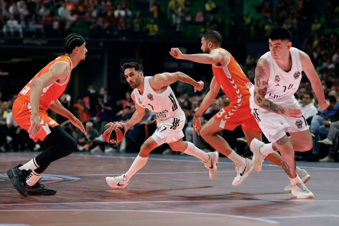 Facundo Campazzo en el Real Madrid vs Valencia.