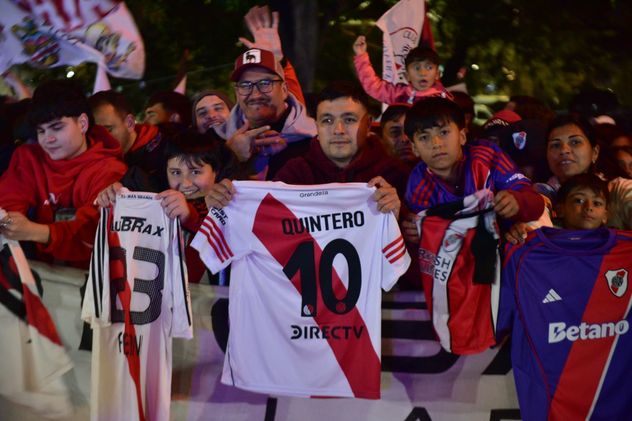 Locura por River en Córdoba.