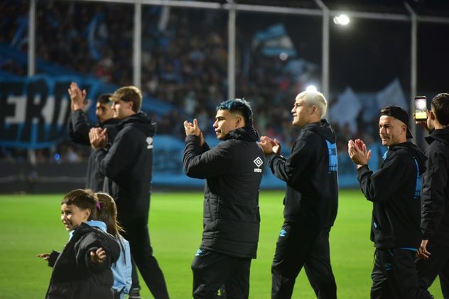 Banderazo Belgrano.