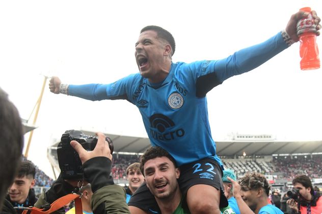 Belgrano le ganó 3-2 a River en el Kempes y es el campeón del Torneo Apertura.
