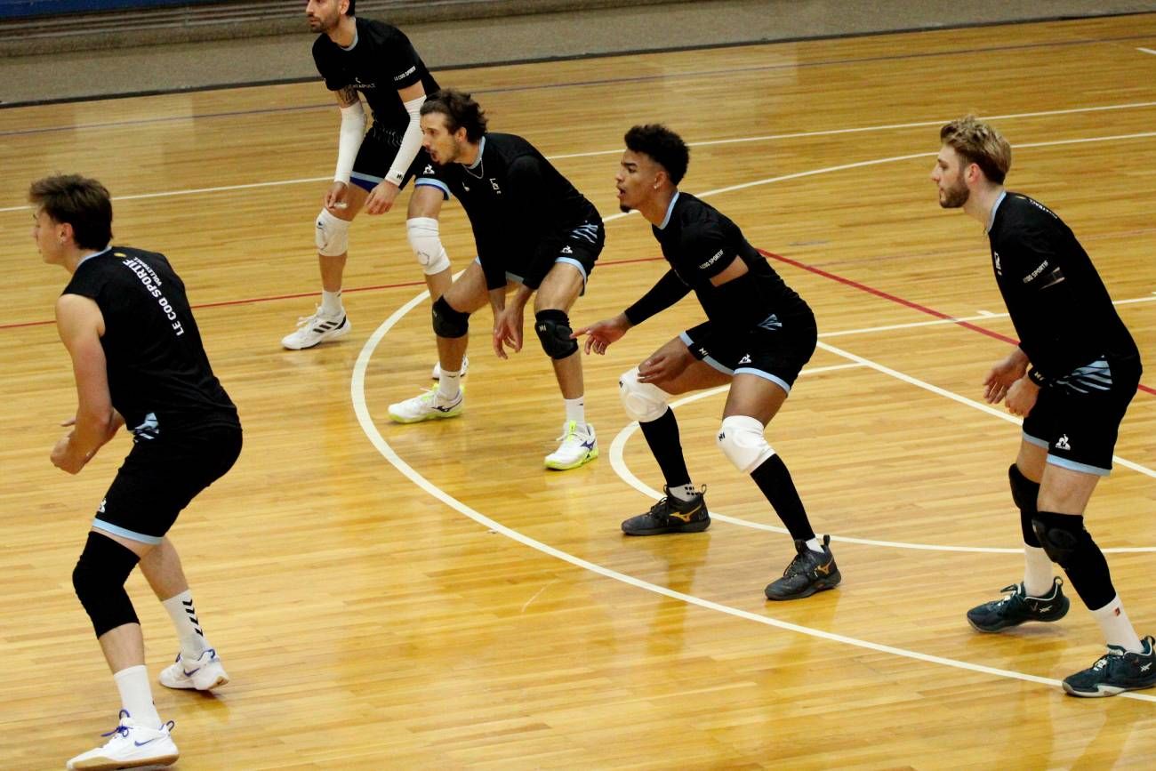 La Selección masculina Argentina se prepara para los amistosos internacionales del 26 y 28 de mayo.