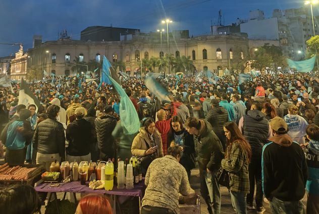 Festejos en el Patio Olmos de Belgrano.
