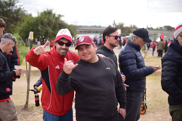 Hinchas de River en la final de la Liga Profesional de Fútbol.
