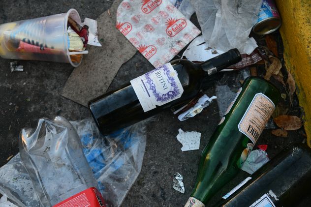 El día después del festejo de Belgrano campeón, había mucha basura por recoger en las calles de la ciudad de Córdoba.
