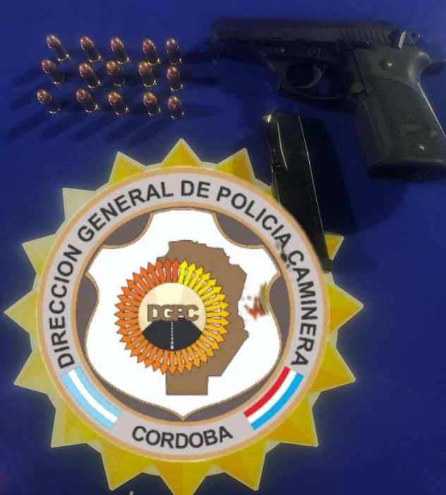 Córdoba: cayó un hombre con plantación de marihuana, secuestraron un arma y evitaron el robo de una moto