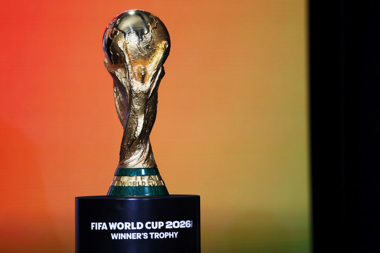 La copa del mundial que buscará la selección argentina.