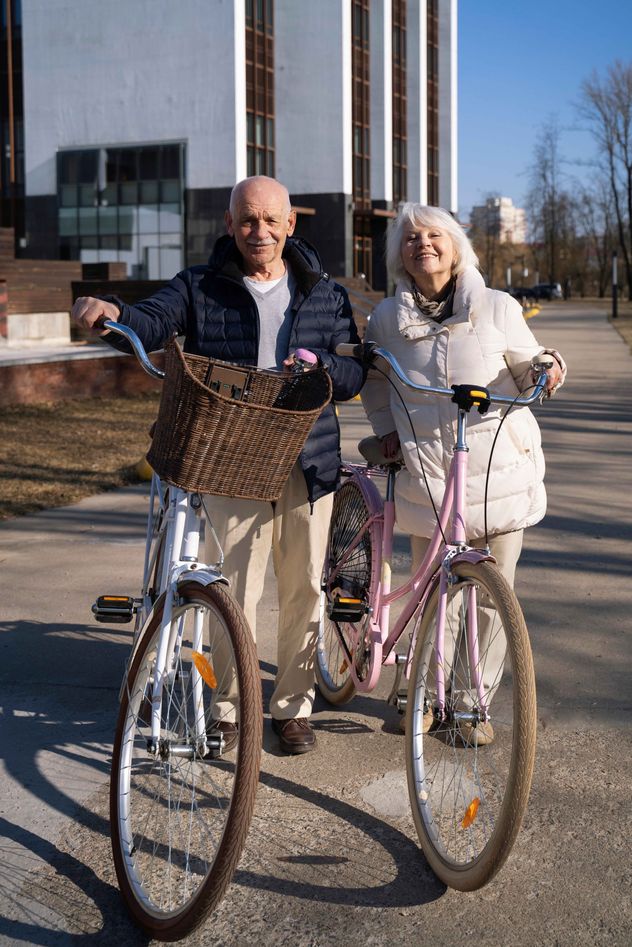 El ciclismo mejora la cognición, la salud mental y las relaciones sociales en todas la edades. 