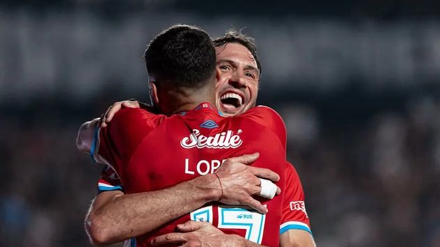 El primer gol del Mudo Vázquez en su regreso a Belgrano fue en Mendoza ante Independiente Rivadavia.