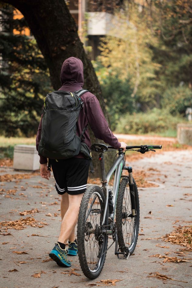 El ciclismo mejora la cognición, la salud mental y las relaciones sociales en todas la edades. 