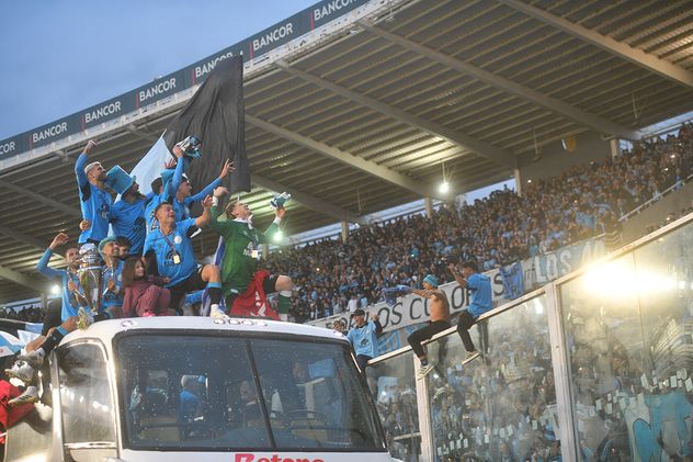 Belgrano Campeón de LPF 2026. Venció a River Plate 3 - 2 en el Estadio Kempes.
Foto: Pedro Castillo / La Voz