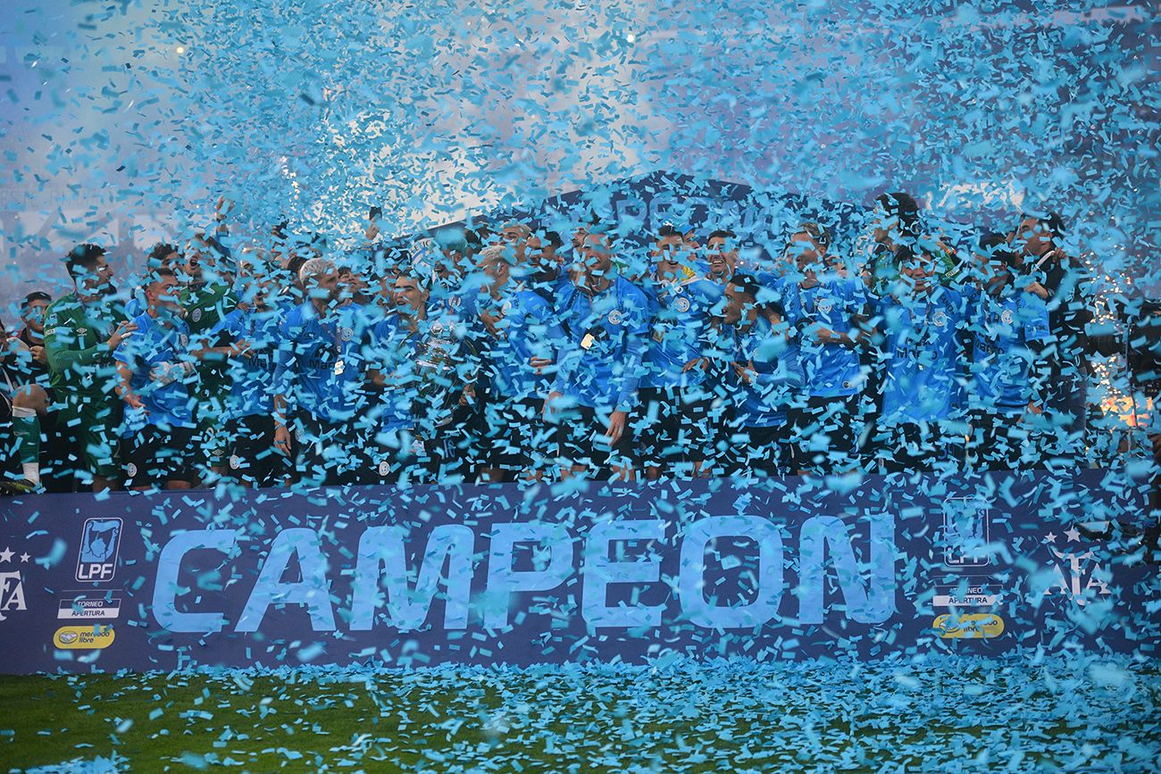 Belgrano Campeón de LPF 2026. Venció a River Plate 3 - 2 en el Estadio Kempes.
Foto: Pedro Castillo / La Voz