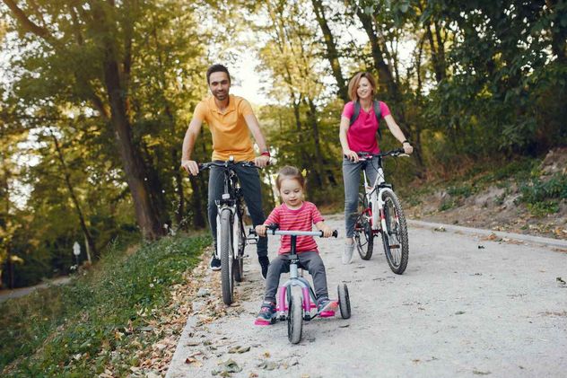 El ciclismo mejora la cognición, la salud mental y las relaciones sociales en todas la edades. 