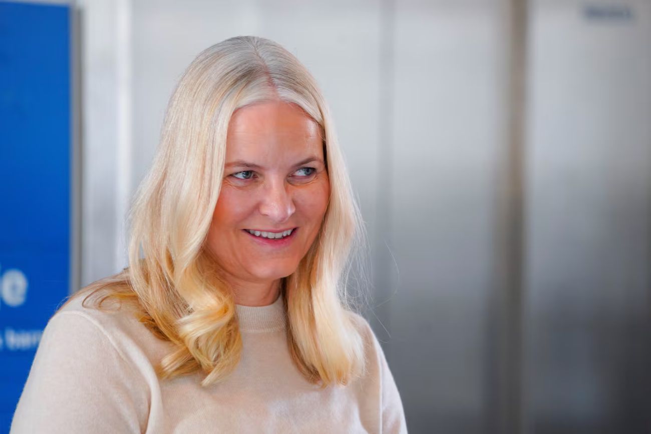 Crisis en la corona noruega: internaron a la reina Sonia y empeora la salud de la princesa Mette-Marit