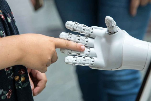 Por qué los jóvenes recurren a la inteligencia artificial en busca de apoyo. 
