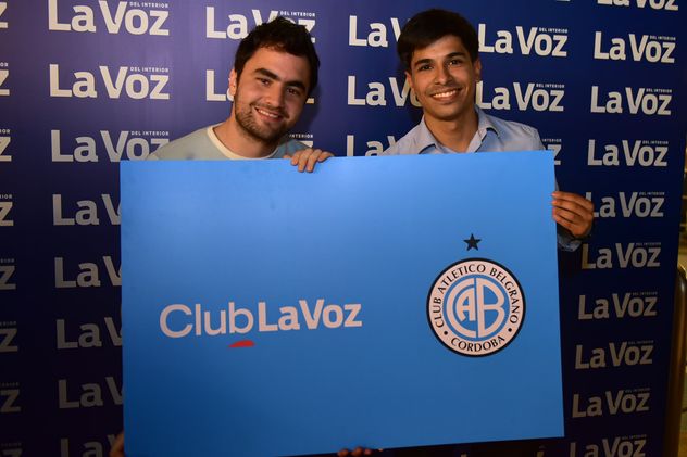 El plantel de Belgrano compartió un homenaje y un brindis en La Voz.  (Nicolás Bravo /  La Voz)