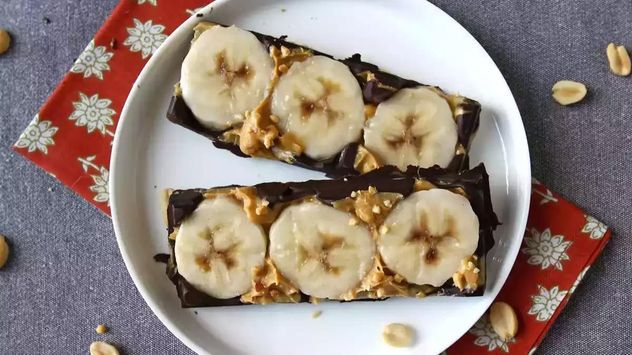 Fáciles de preparar y con ingredientes naturales, estas barritas se volvieron una de las recetas saludables más populares en redes sociales.