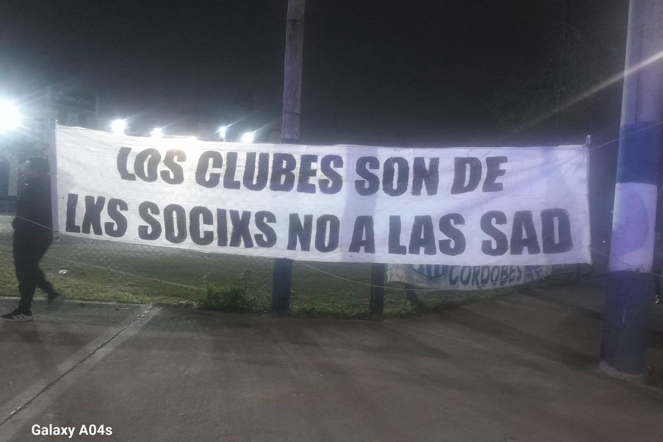 Socios de Talleres impulsan un pedido de asamblea extraordinaria.

. 