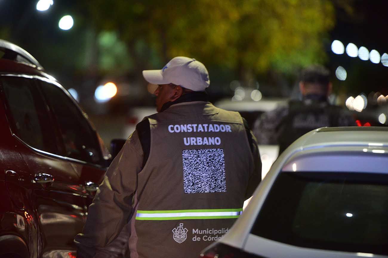 Nuevo esquema de estacionamiento medido: presencia de constatadores urbanos.