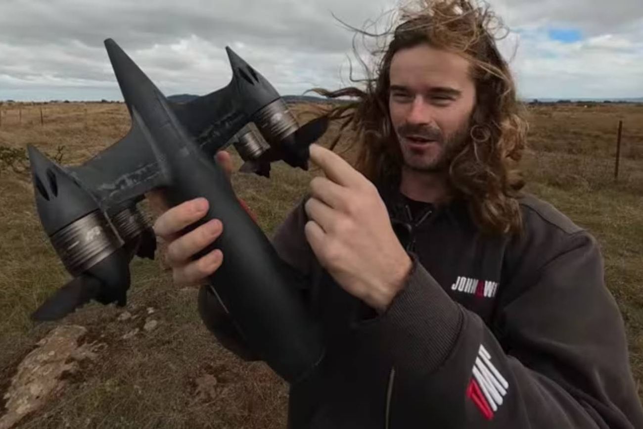 Ben Biggs, ingeniero aeroespacial australiano, crea el dron más rápido del mundo: supera los 700 km/h.
