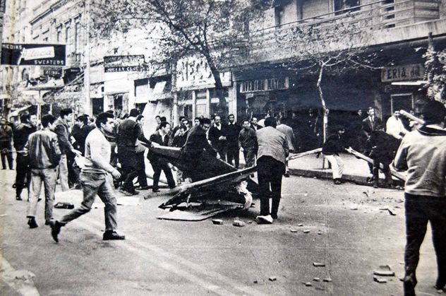 El Cordobazo, la revuelta popular registrada en la capital cordobesa el 29 y el 30 de mayo de 1969. 