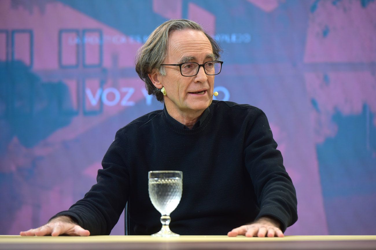 Osvaldo Giordano, economista, en el programa Voz y Voto. (Nicolás Bravo / La Voz)