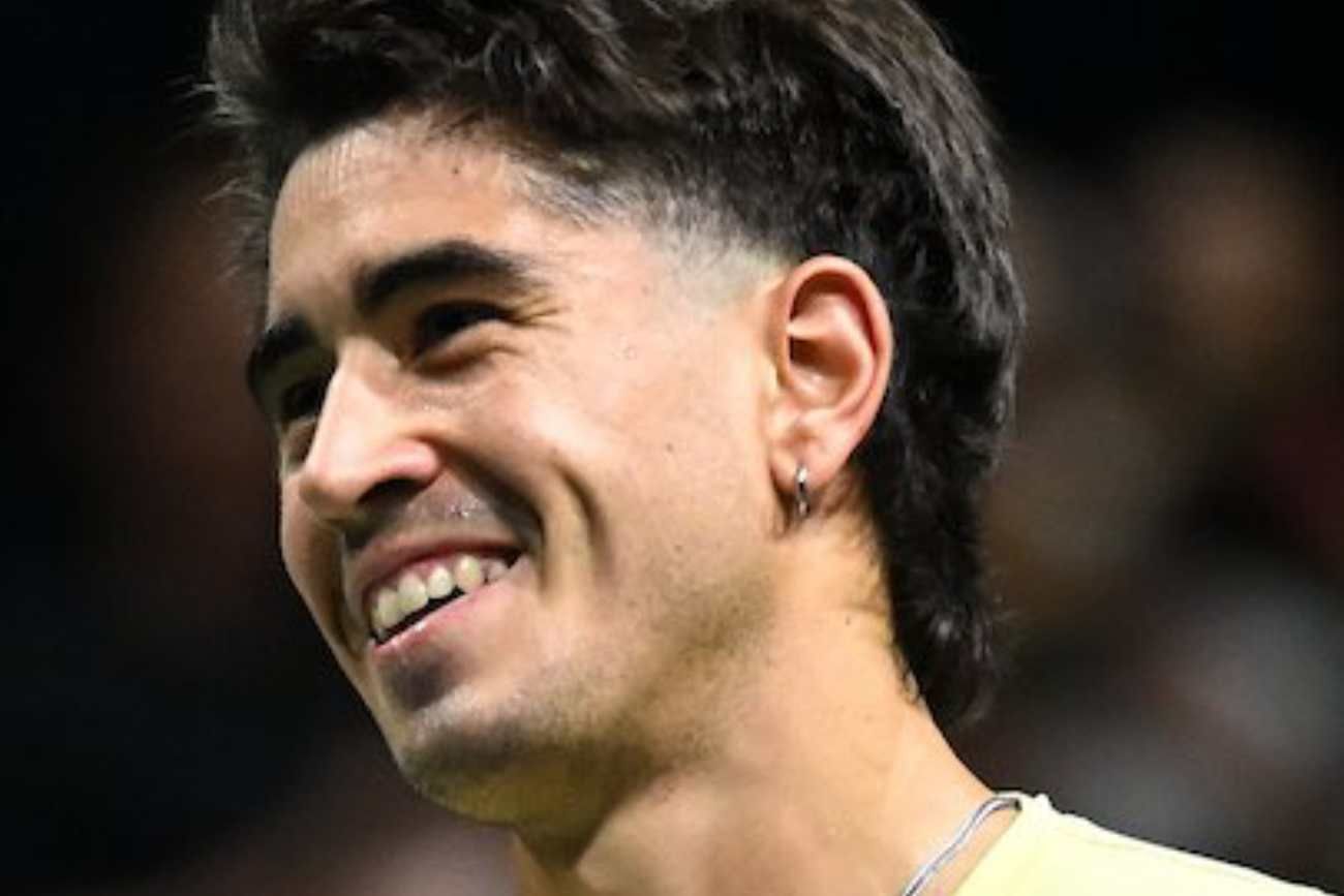 Francisco Comesaña avanzó a tercera ronda de Roland Garros 2026.